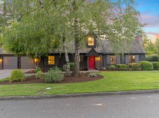 4301 SW 54th Pl, Portland, OR 97221