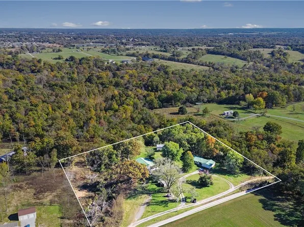 20605 Russell Corner Rd, Gravette, AR 72736