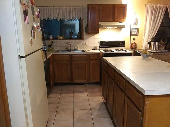 5th image of 13650 NW 86th Ave