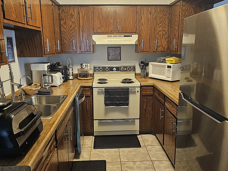 6368 Snowflake St #2 — Photo 15