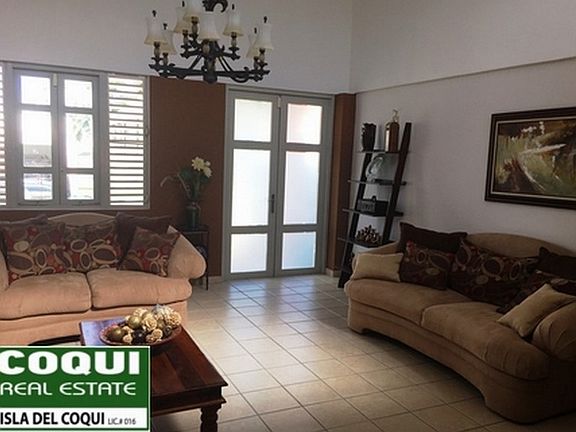 3rd image of Ciudad Jardin Bairoa Calle Gerona #A 92