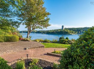 6634 South St, Halifax, NS B3H 1V2