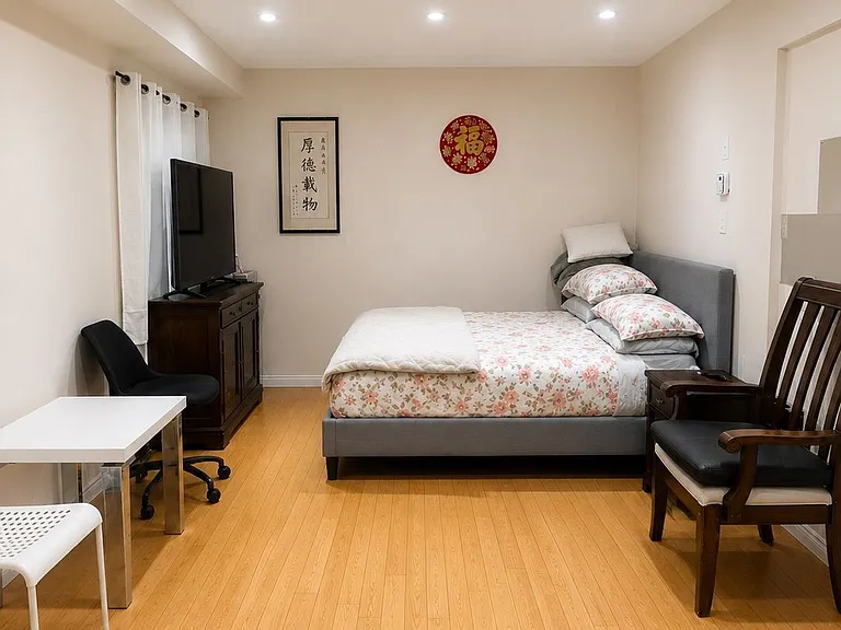 18 Angela Ct #UPPER — Photo 4