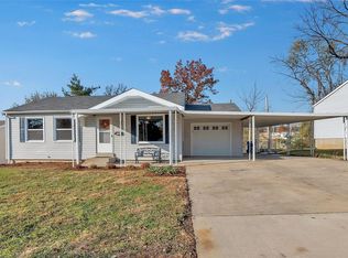 2569 Sheridan Dr, Maryland Heights, MO