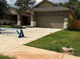 7111 Silverleaf Oak St, Conroe, TX 77304