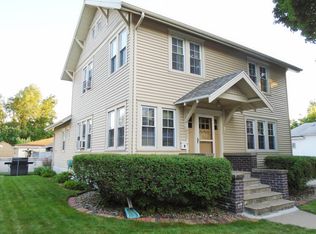 422 6th St, Boone, IA 50036