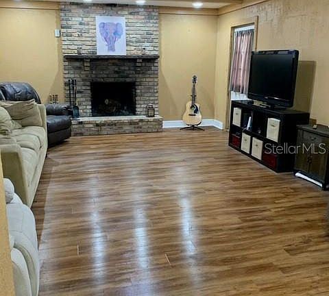 3rd image of 2834 Kinnon Dr #1