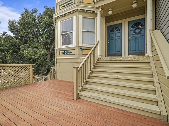 2nd image of 122 Buena Vista Ter