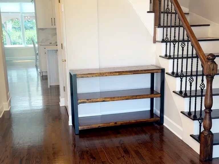 706 Mayfair Dr — Photo 12