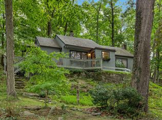 18 Stanwood Rd, Mount Kisco, NY 10549