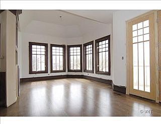 4th image of 20900 Heather Ct