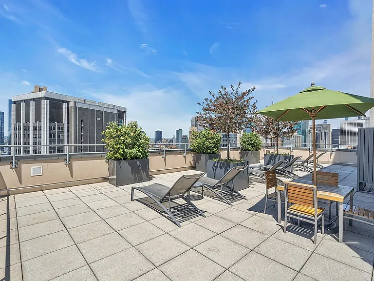 9 W 31st St #26C — Photo 13