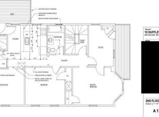 12 Duffley Ct #2, Chestnut Hill, MA 02467