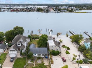 173 Bay Stream Dr, Toms River, NJ 08753