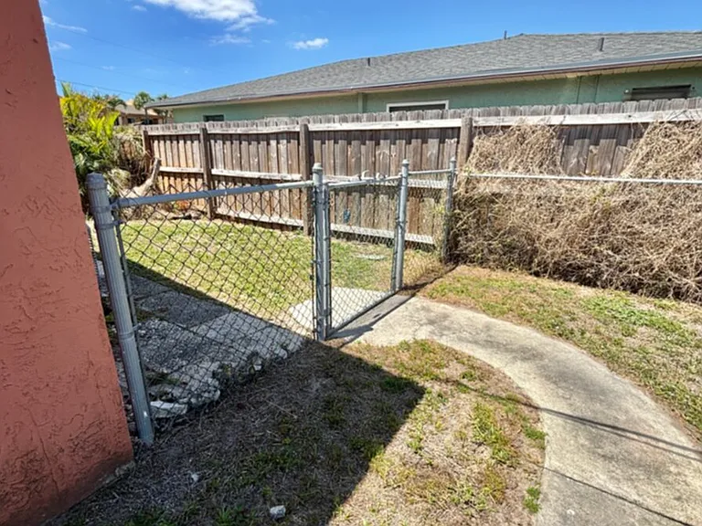 3729 SE 12th Ave — Photo 30