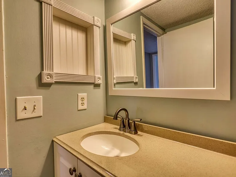 11 Doranne Ct SE #11 — Photo 13
