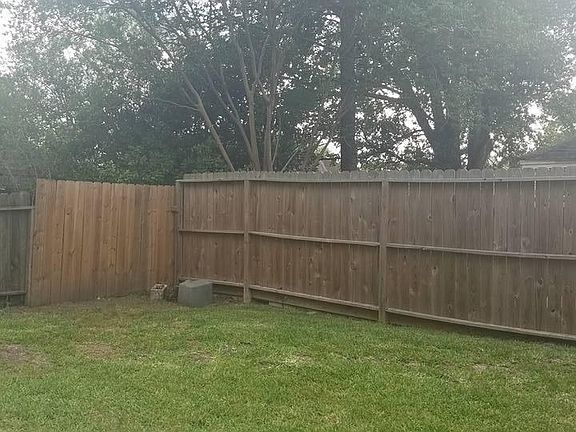All fenced spacious backyard