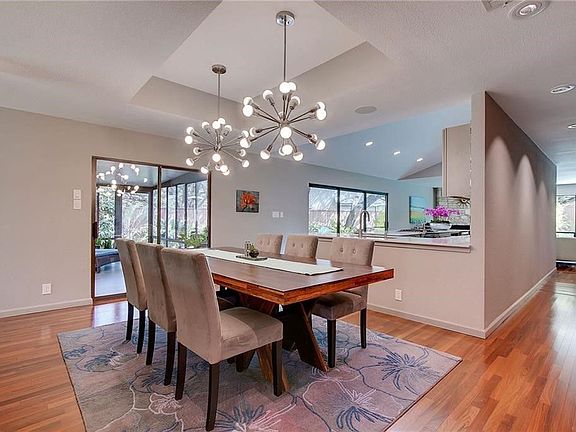 4th image of 4007 Beaconsdale Dr
