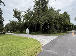 498 NE Broad St, Jesup, GA 31546