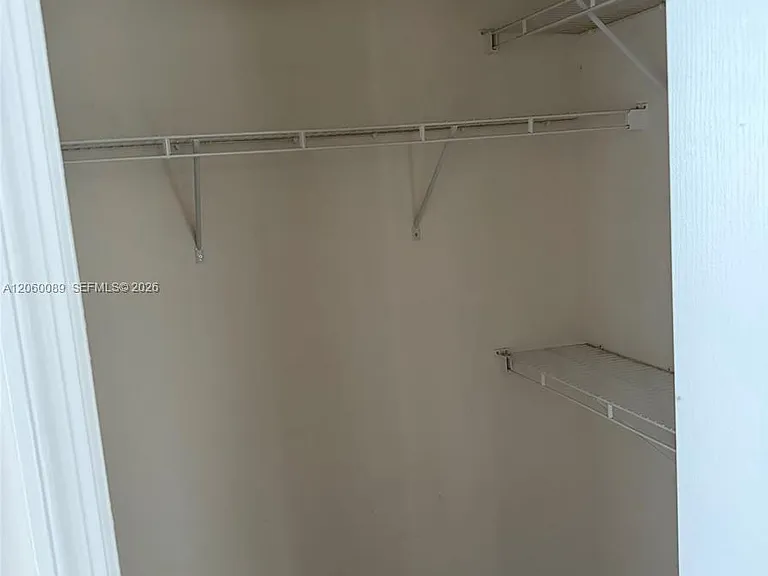 2665 SW 37th Ave #813 — Photo 4