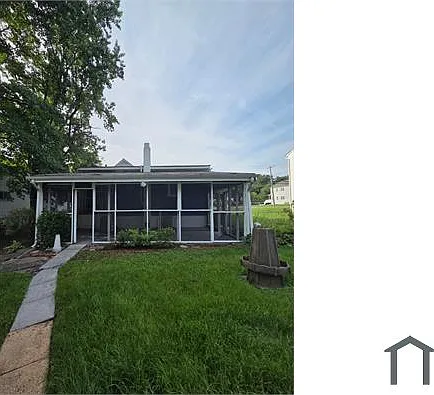 1718 Middleborough Rd — Photo 2