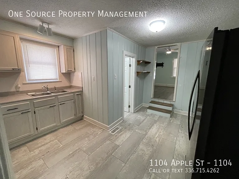 1104 Apple St #1104 — Photo 8