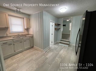 1104 Apple St #1104, Winston Salem, NC 27101