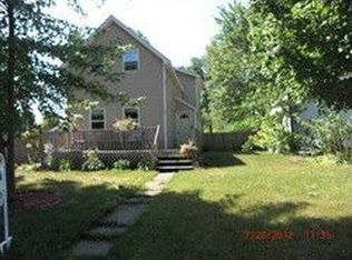 42 1st St S, Kent City, MI 49330