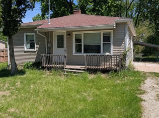 3412 2nd St, East Moline, IL 61244