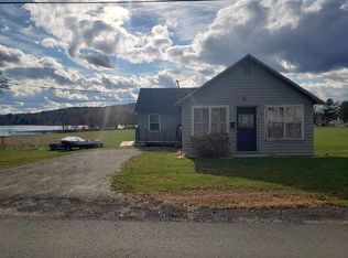 13 Wilson St, Lincoln, ME 04457