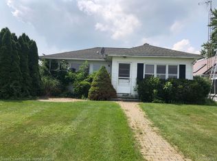 2003 River Rd, East China, MI 48054