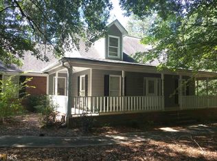 2225 Whispering Pines Ln, McDonough, GA