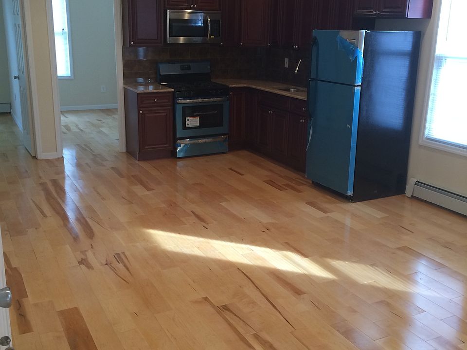 2nd image of 8631 89th St