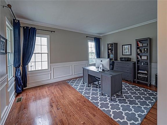 3rd image of 248 Strawberry Cir