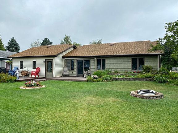 4th image of 414 Ottawa Ln