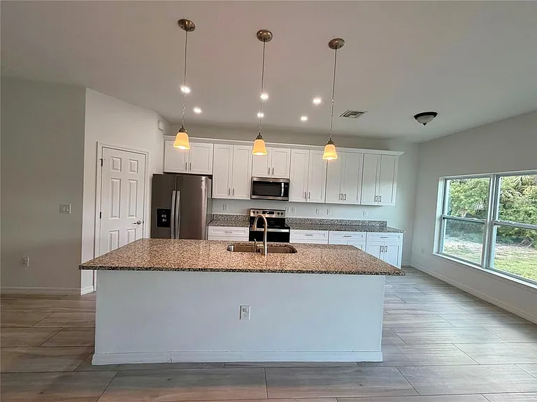 14142 Appleton Blvd — Photo 5