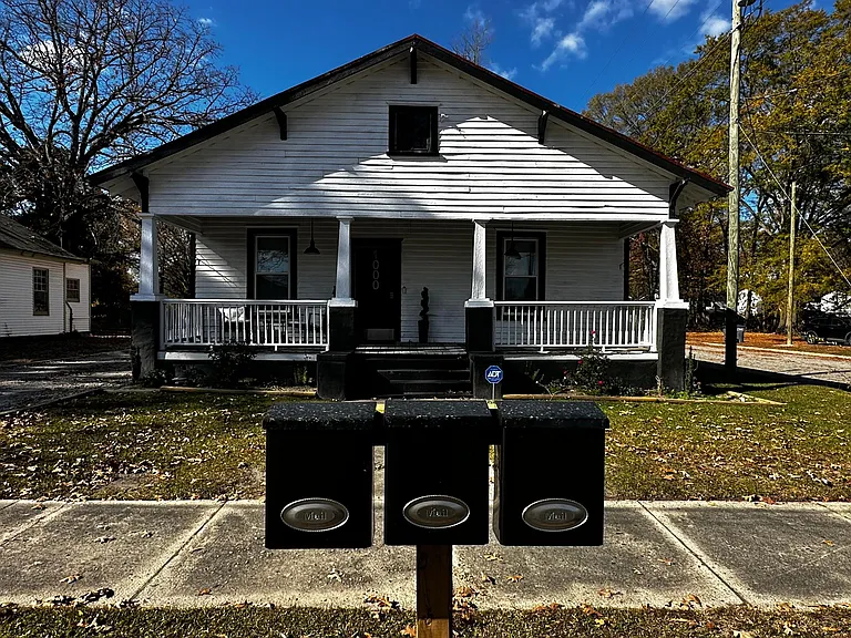 1000 S Franklin St #X-Y — Photo 2