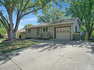 2300 NW 50th St, Lincoln, NE 68524