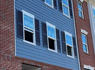 1020 Gateway Commons Cir, Wake Forest, NC 27587