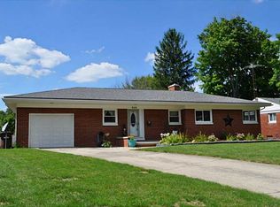 909 Omaha Rd, Bellefontaine, OH 43311
