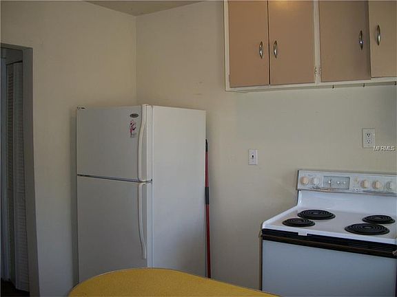 4th image of 4131 1/2 1st Ave N