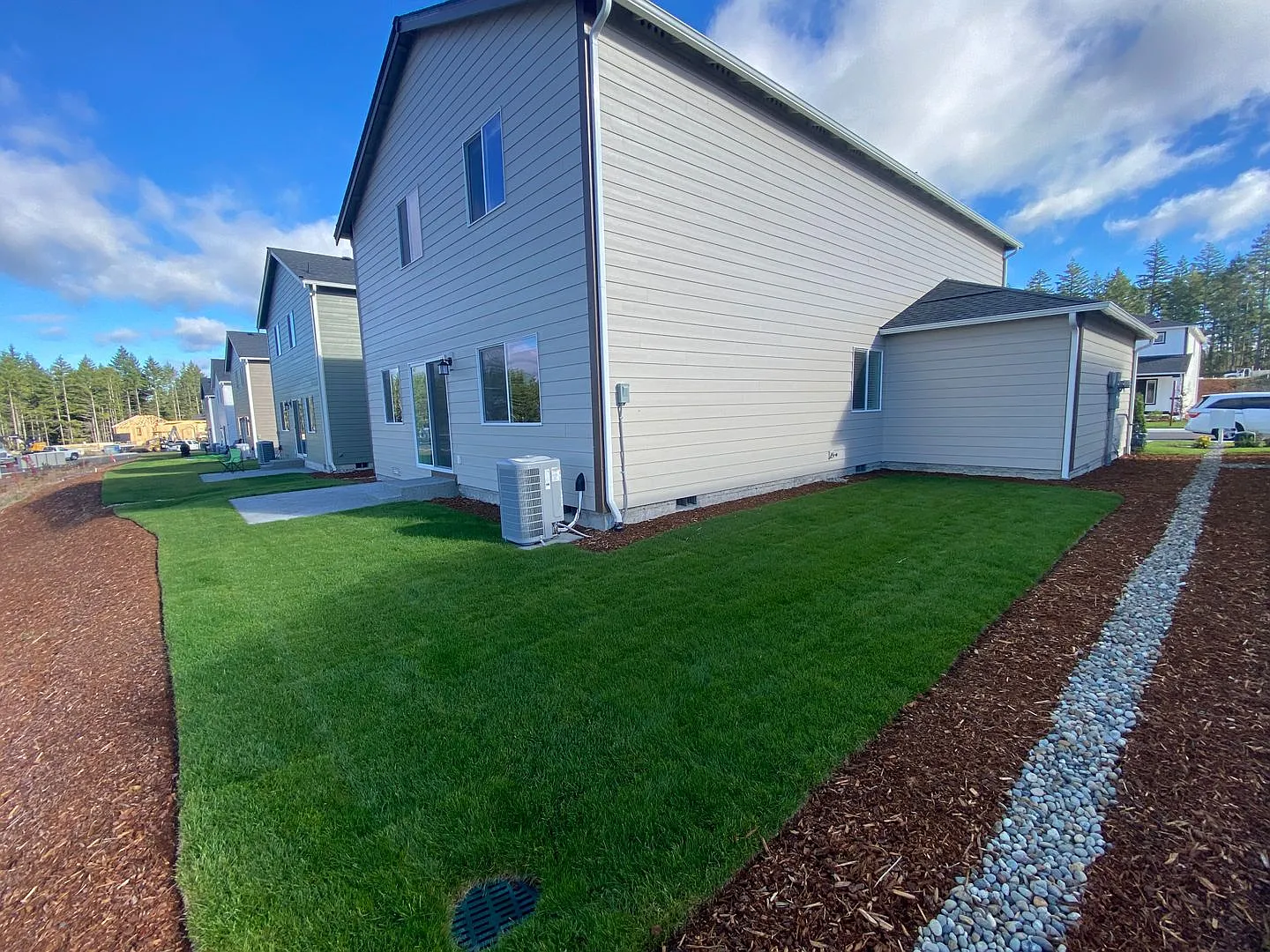 Home with Fantastic Views in Belfair. — Photo 2