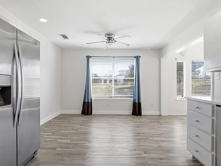 128 Skyview Ter — Photo 6