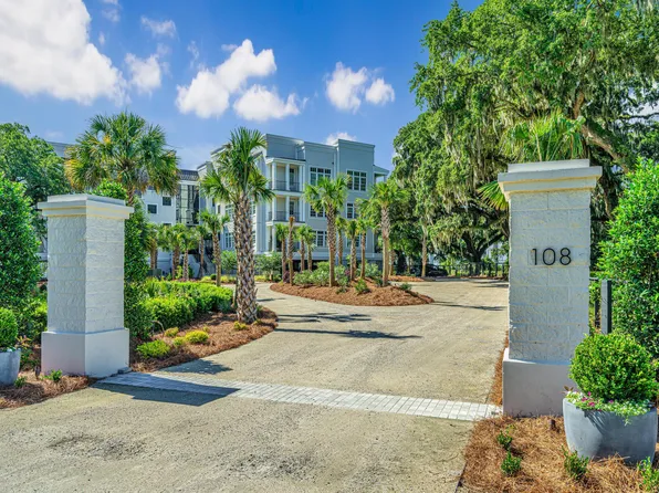 108 Fairbanks Oak Aly #202, Daniel Island, SC 29492