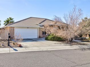 3521 E Vineyard Dr N, Pahrump, NV 89048