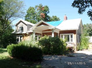 204 W 4th St, Maple Hill, KS 66507