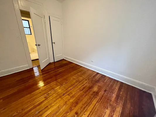 Rented by MQ Realty LLC | media 7