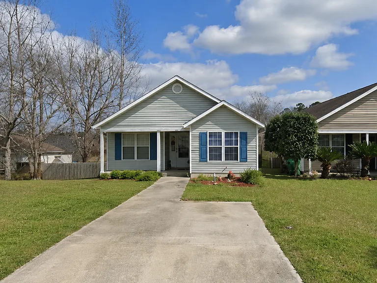 3025 Will Dr — Photo 1