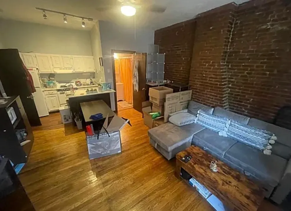 Building Photo - 520 Columbus Ave #4