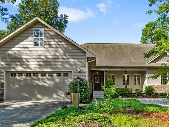 3 Cordelia Way, Vass, NC 28394